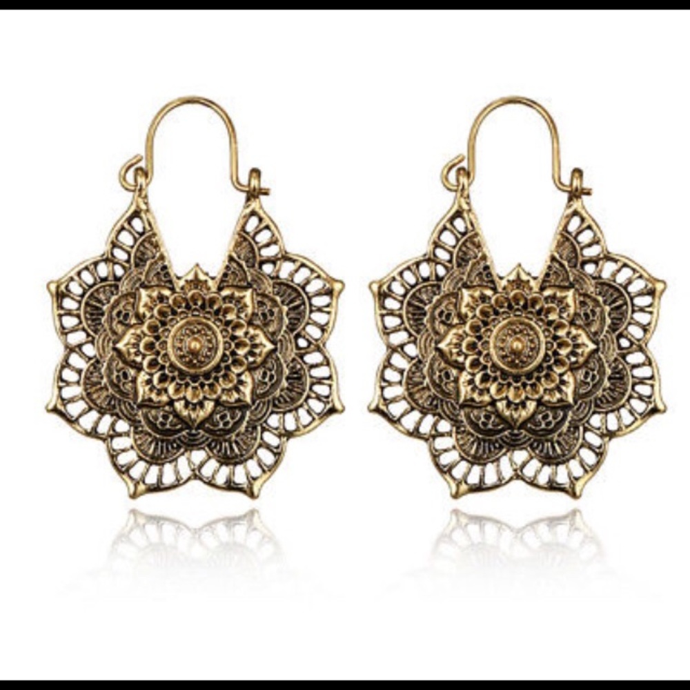 ❤️gorgeous vintage gold mandala drop earring - Picture 1 of 7